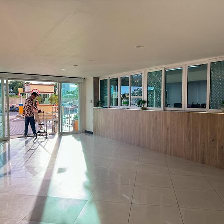 卧室直达泳池 全网最低价 到中天海滩5分钟 Jomtien Beach Esterno foto